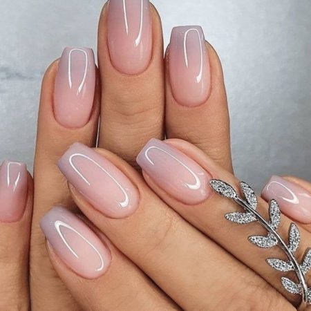 22+ Gorgeous Neutral Nails for a Minimal, Classy Aesthetic